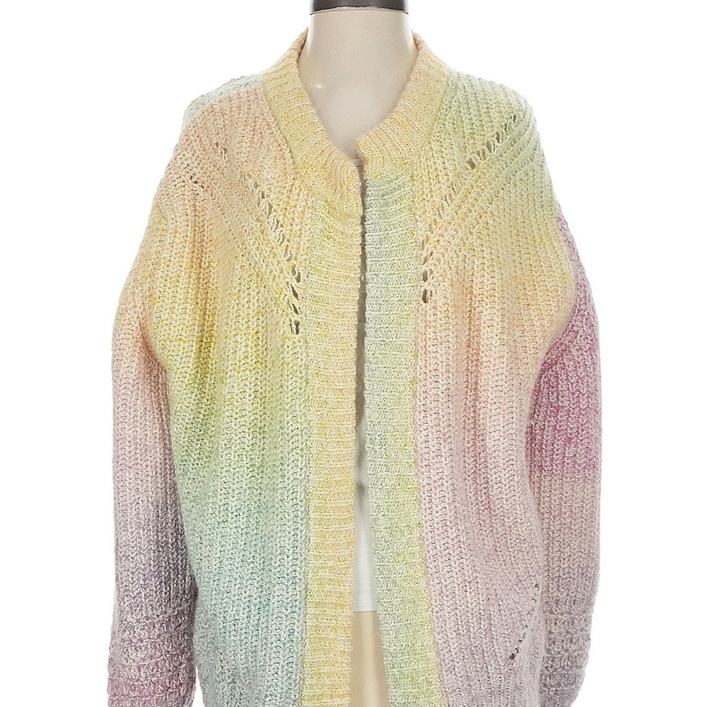 Kilte Rainbow Sweater